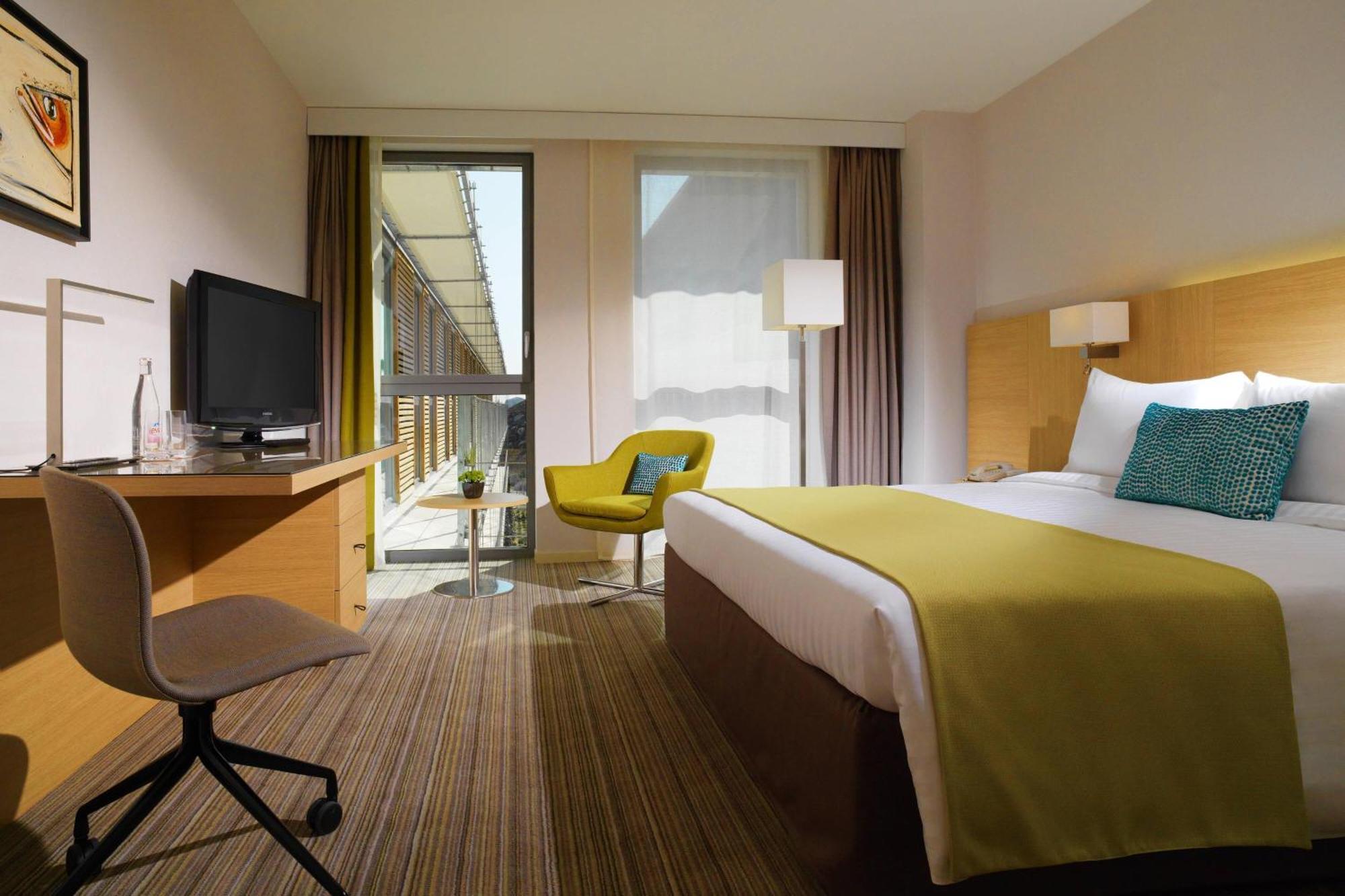 Courtyard By Marriott Montpellier Hotell Exteriör bild