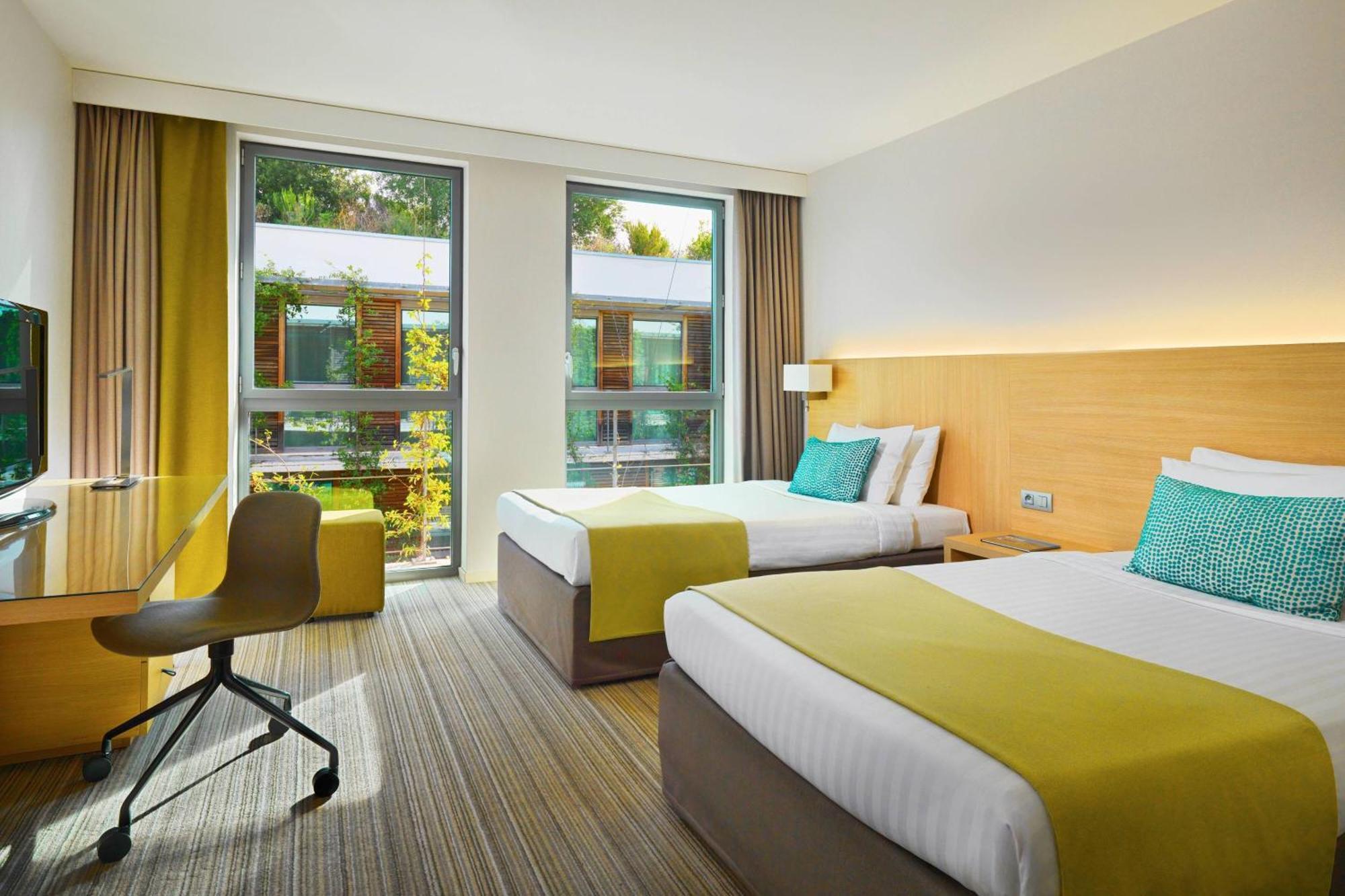 Courtyard By Marriott Montpellier Hotell Exteriör bild