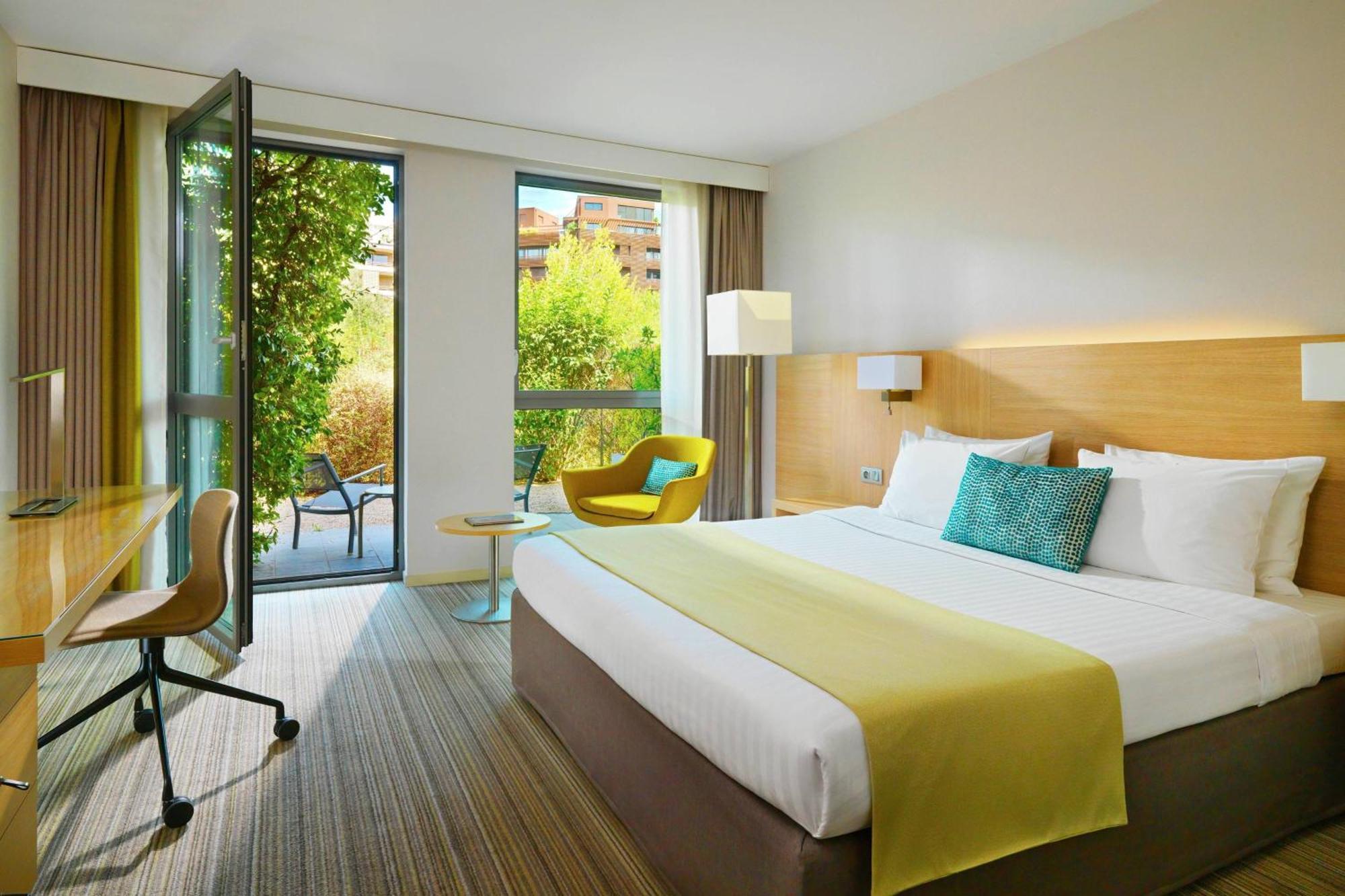 Courtyard By Marriott Montpellier Hotell Exteriör bild